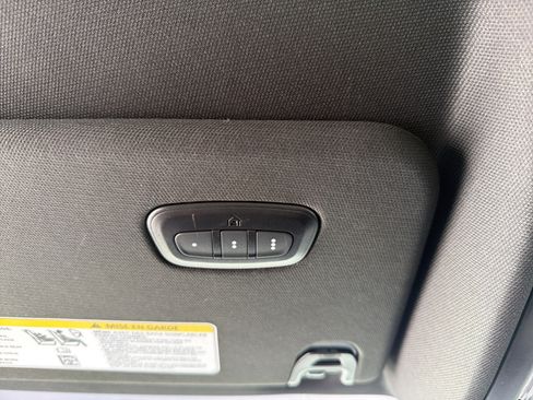 Used 2025 RAM 1500 Laramie w/ Night Edition image 22