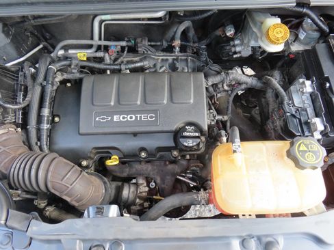 Used 2016 Chevrolet Trax LS image 10