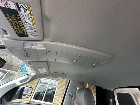 Used 2013 Toyota Tundra 4x4 Double Cab w/ TRD Off-Road Pkg image 9