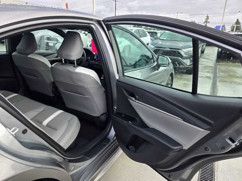 Certified 2025 Toyota Camry LE image 14