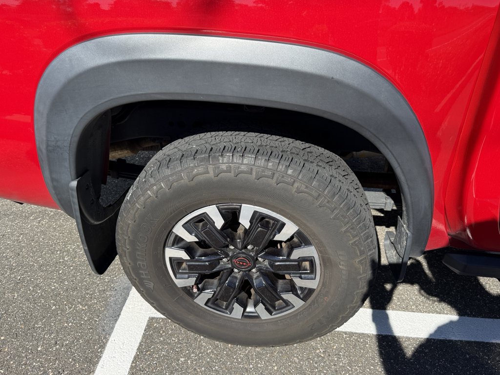 Certified 2024 Nissan Frontier PRO-4X w/ Technology Package AWD/4WD image 12