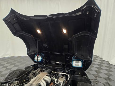 Used 1988 Chevrolet Corvette Base image 40