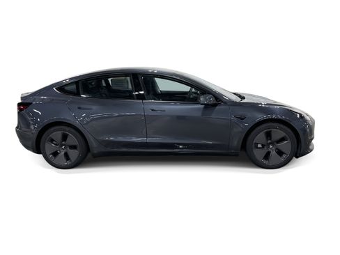 Certified 2023 Tesla Model 3 Standard Range RWD image 7