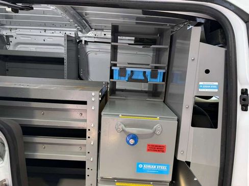 Used 2020 Ford Transit Connect XL image 38