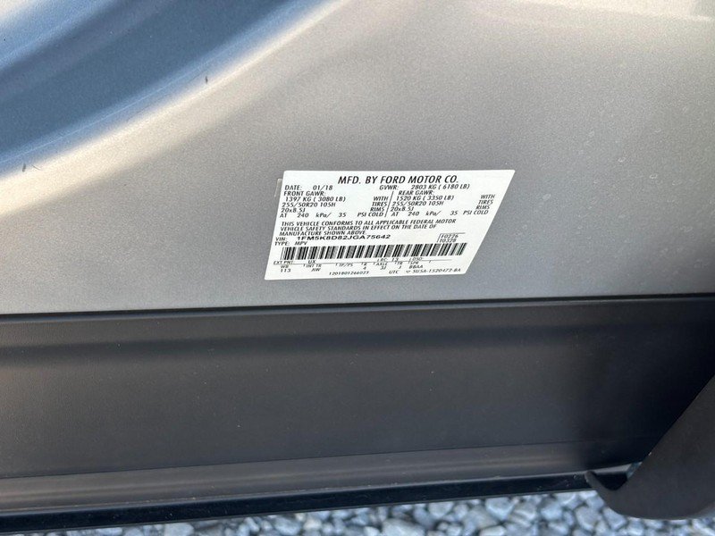 Used 2018 Ford Explorer XLT w/ Equipment Group 202A AWD/4WD image 27