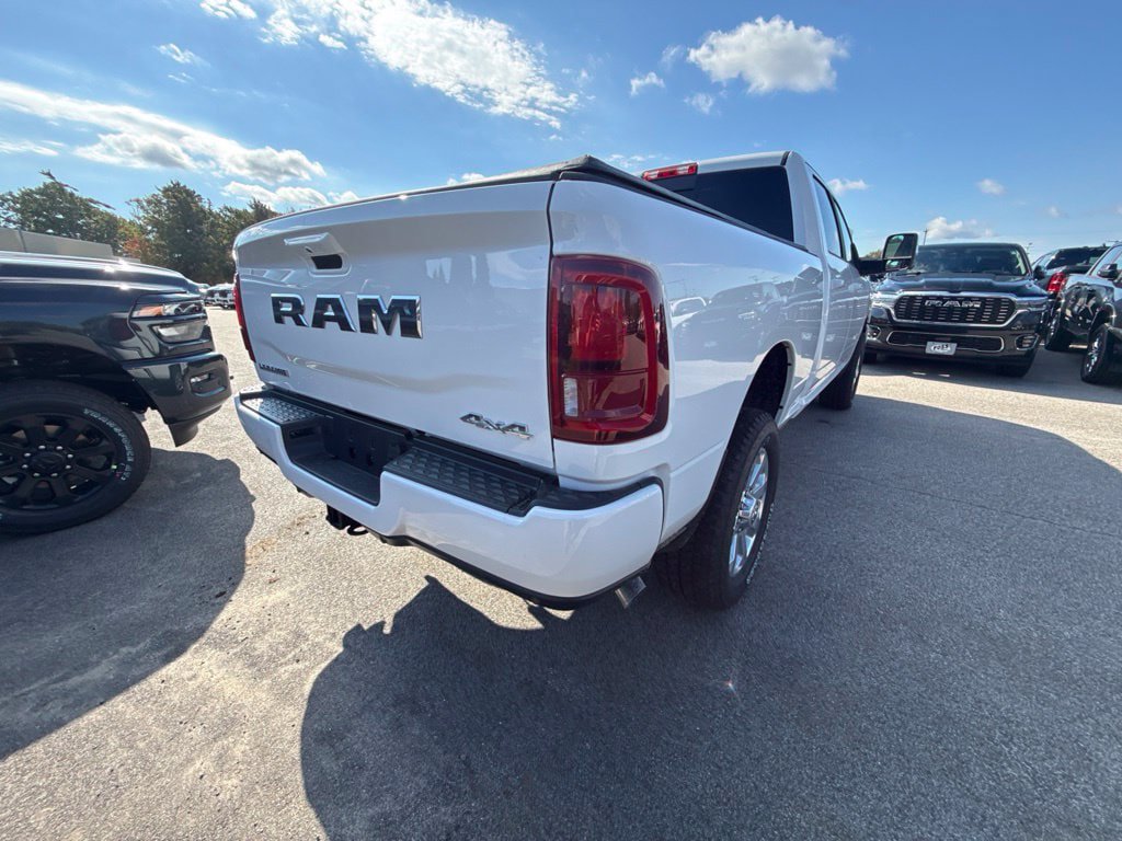 New 2027 RAM 2500 Laramie AWD/4WD image 5