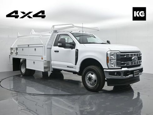 New 2024 Ford F350 XL w/ XL Chrome Package image 1