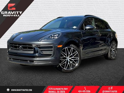 Used 2023 Porsche Macan AWD/4WD image 1
