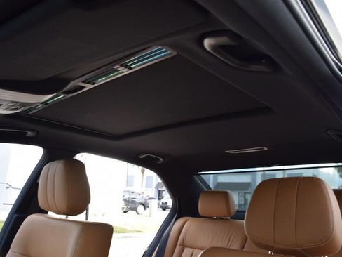 Used 2010 Mercedes-Benz E 350 4MATIC Sedan image 77