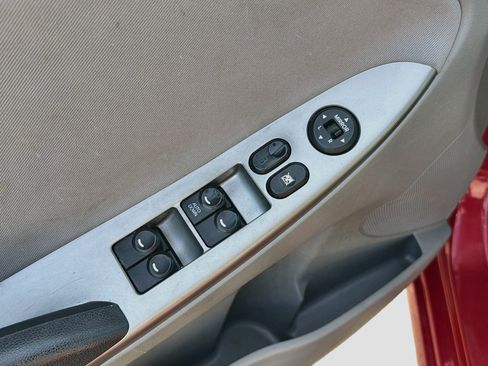 Used 2016 Hyundai Accent SE FWD image 9