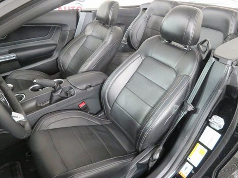 Used 2021 Ford Mustang GT Premium w/ Equipment Group 401A image 19