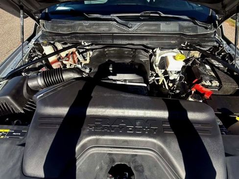 Used 2023 RAM 2500 Big Horn w/ Level 1 Equipment Group image 19