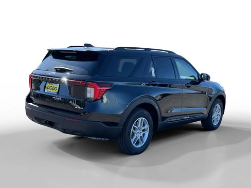 New 2026 Ford Explorer Active AWD/4WD image 5