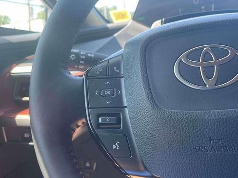 Certified 2025 Toyota Prius Plug-In Hybrid FWD image 22