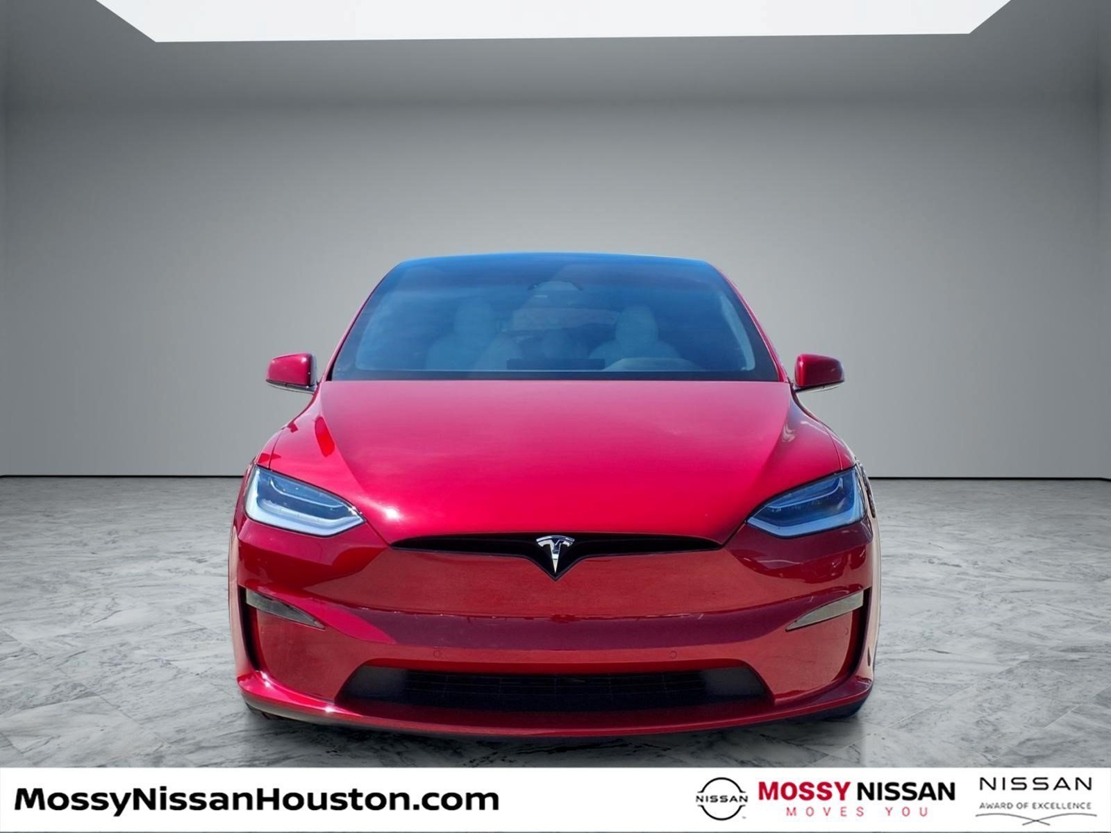 Used 2023 Tesla Model X AWD/4WD image 3