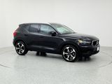 Used 2020 Volvo XC40 T5 Momentum w/ Protection Package image 3