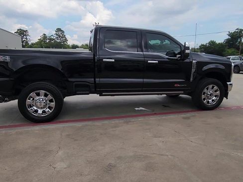 Used 2025 Ford F250 King Ranch w/ Chrome Package AWD/4WD image 9