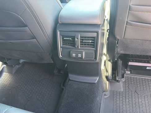 Used 2024 Subaru Forester Wilderness w/ Wilderness Package AWD/4WD image 18