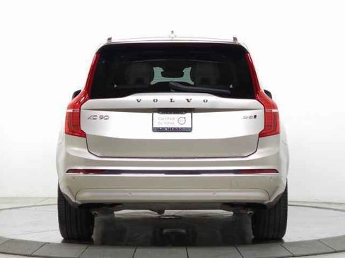 Certified 2024 Volvo XC90 B6 Ultimate w/ Protection Package Premier image 8