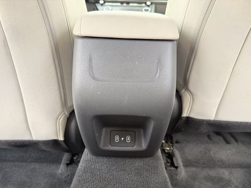 Used 2025 Hyundai Sonata SEL FWD image 28