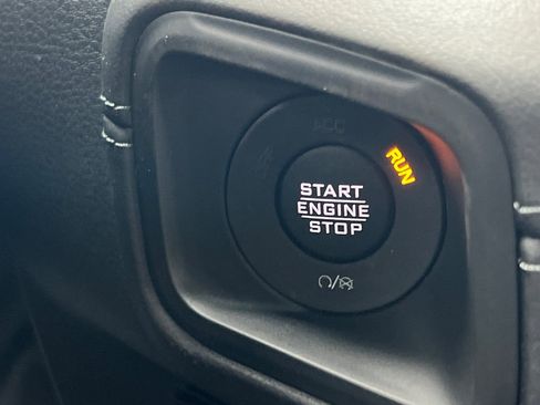 New 2026 Jeep Wrangler Unlimited Sahara w/ Safety Group AWD/4WD image 22