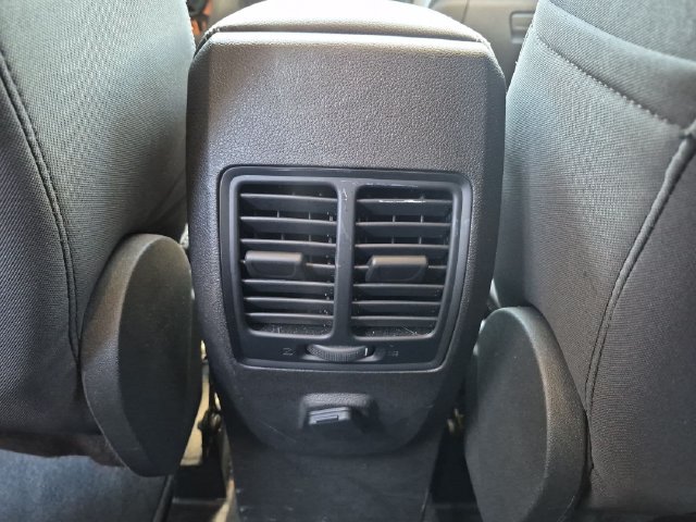 Used 2017 Ford Escape SE FWD image 20