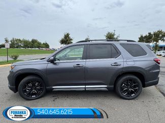 New 2025 Honda Pilot Touring video 2