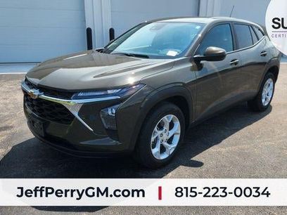 Used 2024 Chevrolet Trax LS w/ LS Convenience Package