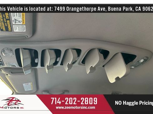 Used 2003 Toyota Sequoia SR5 image 36