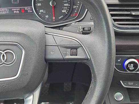 Used 2023 Audi Q5 2.0T Premium w/ Convenience Package AWD/4WD image 21