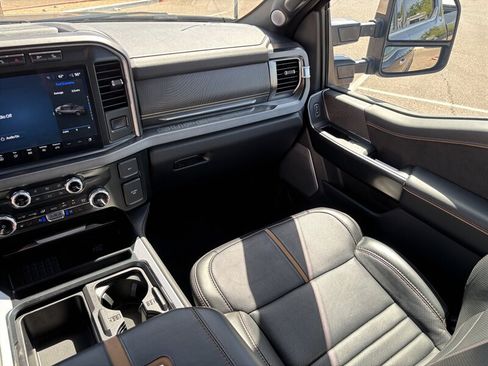 Used 2023 Ford F350 Platinum w/ Tremor Off-Road Package AWD/4WD image 33