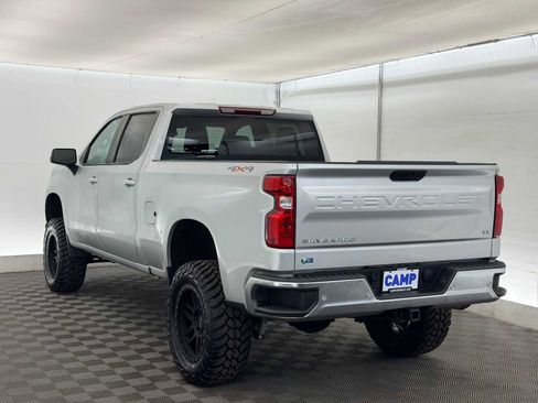 Used 2022 Chevrolet Silverado 1500 LT w/ Safety Package image 4