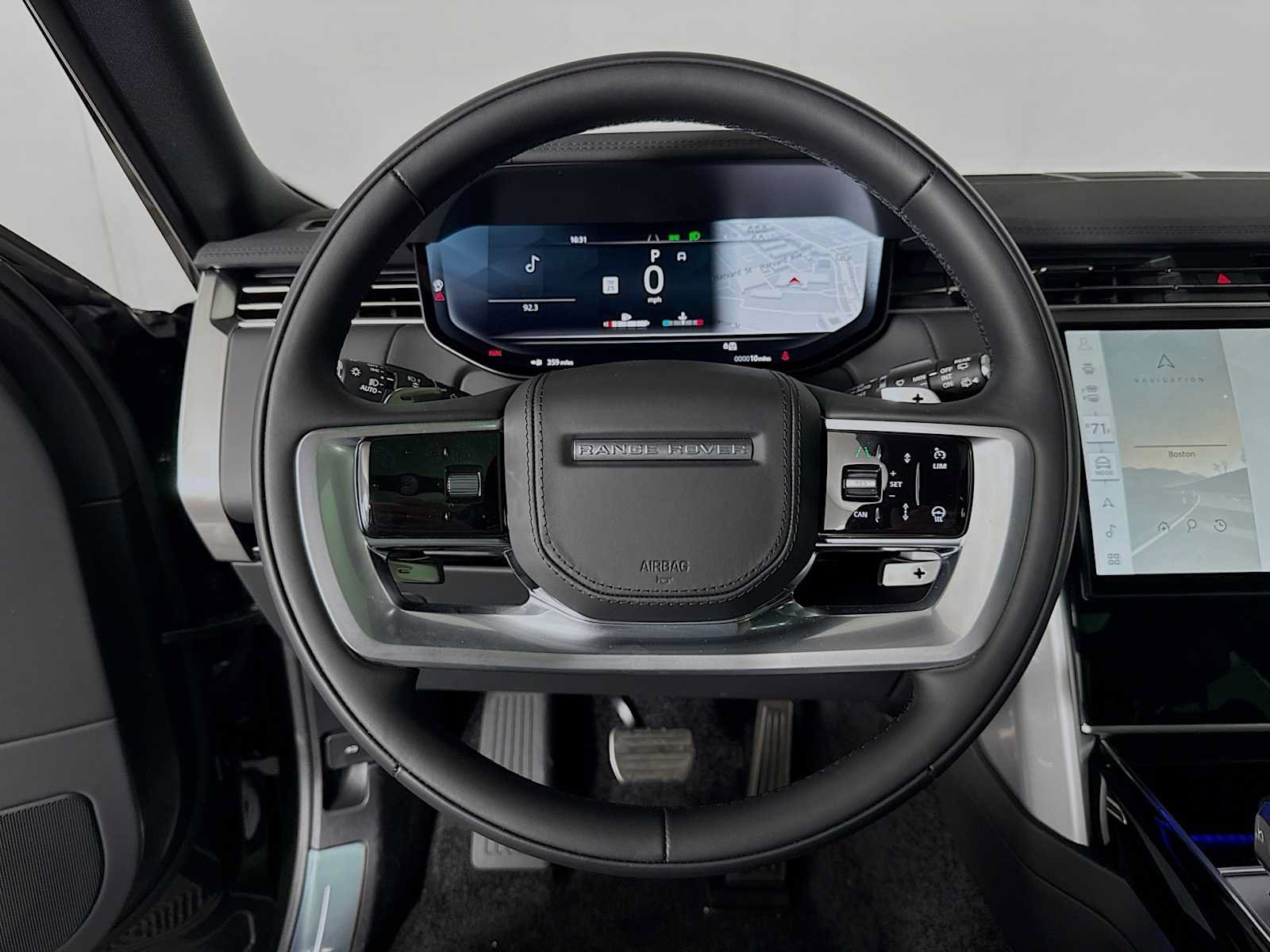 New 2026 Land Rover Range Rover Long Wheelbase SE AWD/4WD image 12
