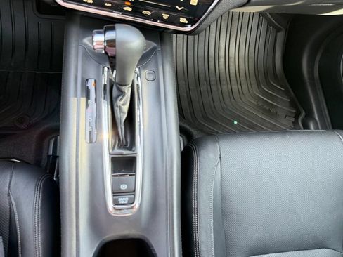 Used 2021 Honda HR-V EX-L image 24