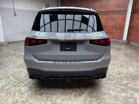 New 2025 Mercedes-Benz GLS 63 AMG 4MATIC image 4