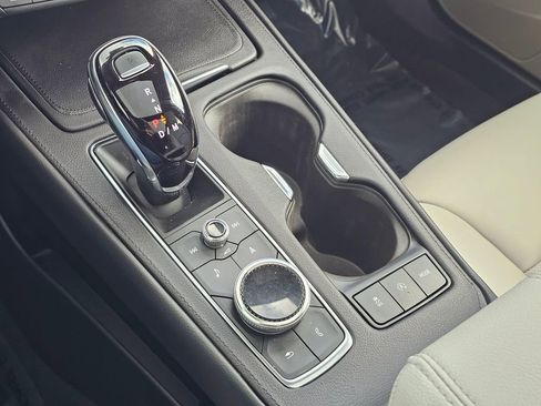 Certified 2022 Cadillac XT4 Premium Luxury w/ Technology Package image 35