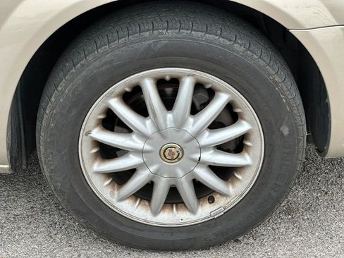 Used 2002 Chrysler Sebring LXi image 25