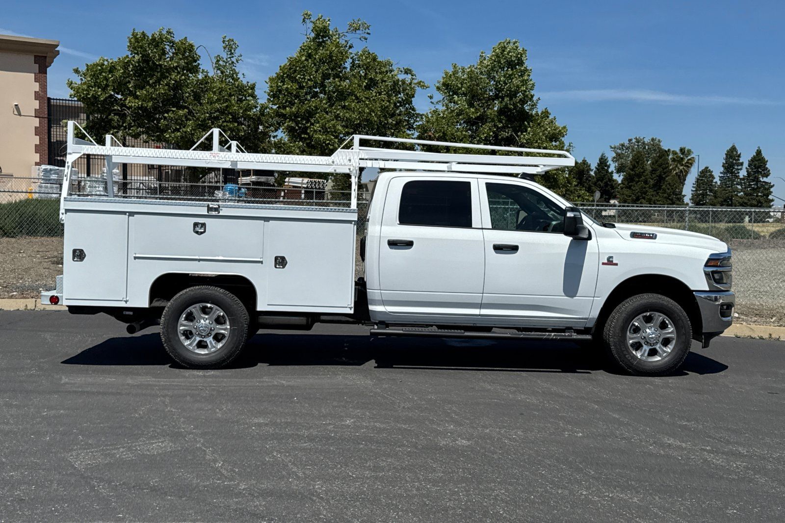 New 2026 RAM 3500 Tradesman w/ Chrome Appearance Group A AWD/4WD image 2