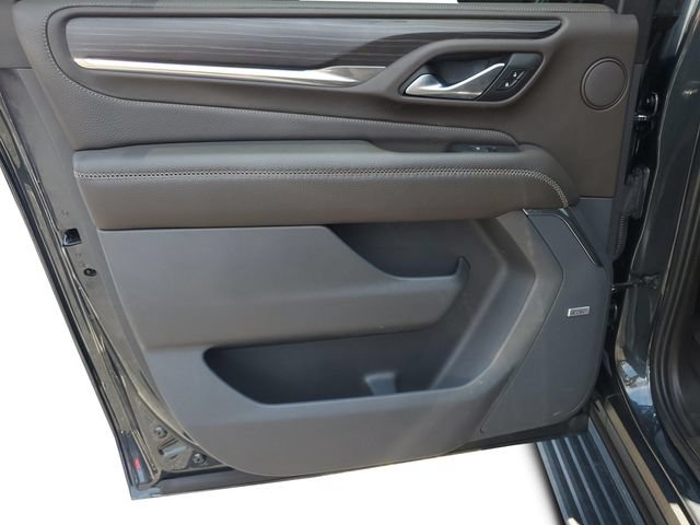 Used 2022 GMC Yukon XL Denali AWD/4WD image 25