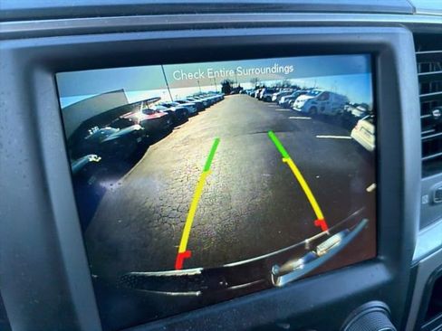 Used 2019 RAM 1500 Big Horn image 30