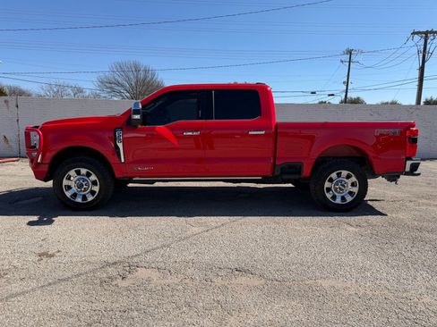 Used 2024 Ford F250 Lariat w/ Lariat Ultimate Package AWD/4WD image 3