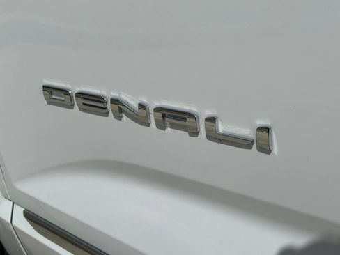 Used 2026 GMC Terrain Denali AWD/4WD image 16
