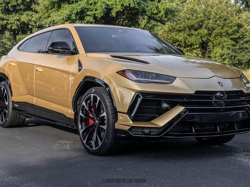 Used 2024 Lamborghini Urus S AWD/4WD image 12
