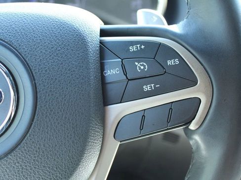 Used 2014 Jeep Grand Cherokee Limited w/ Trailer Tow Group IV RWD image 21