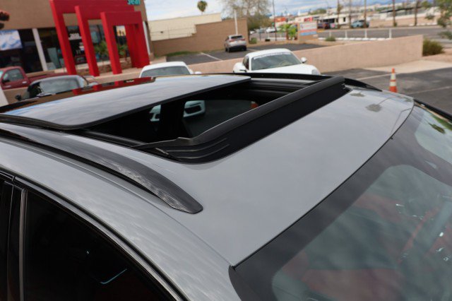 Used 2023 Bentley Bentayga AWD/4WD image 67