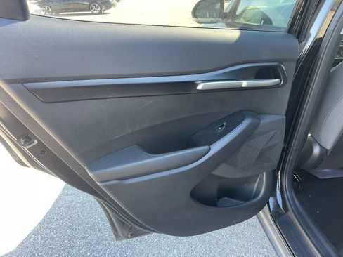 Used 2022 Kia Seltos LX image 25