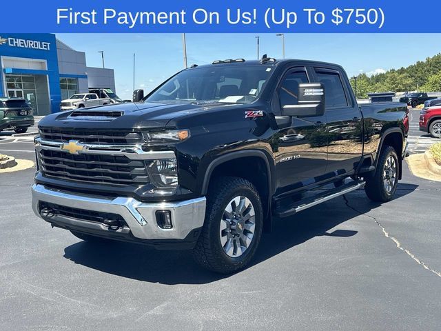 Certified 2024 Chevrolet Silverado 2500 LT AWD/4WD image 4