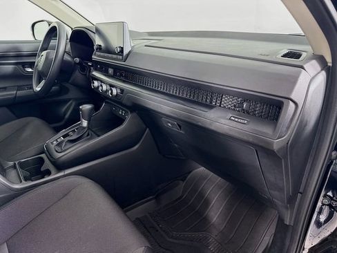 Used 2024 Honda CR-V EX image 31