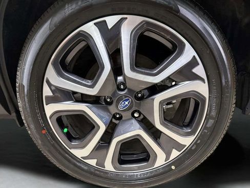 Used 2025 Subaru Ascent Touring AWD/4WD image 37