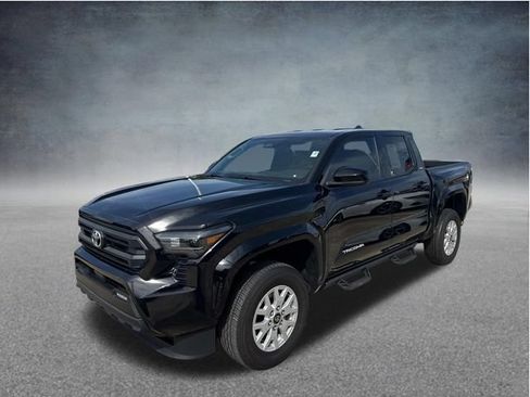 Used 2025 Toyota Tacoma SR5 RWD image 3